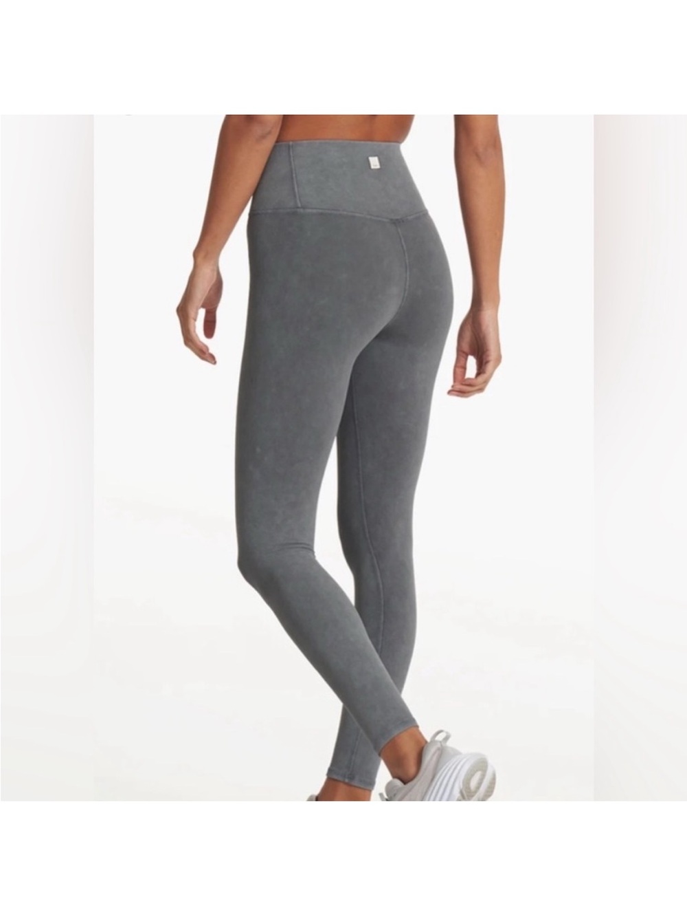 Vuori High-Waist Washed Studio Legging- washed charcoal